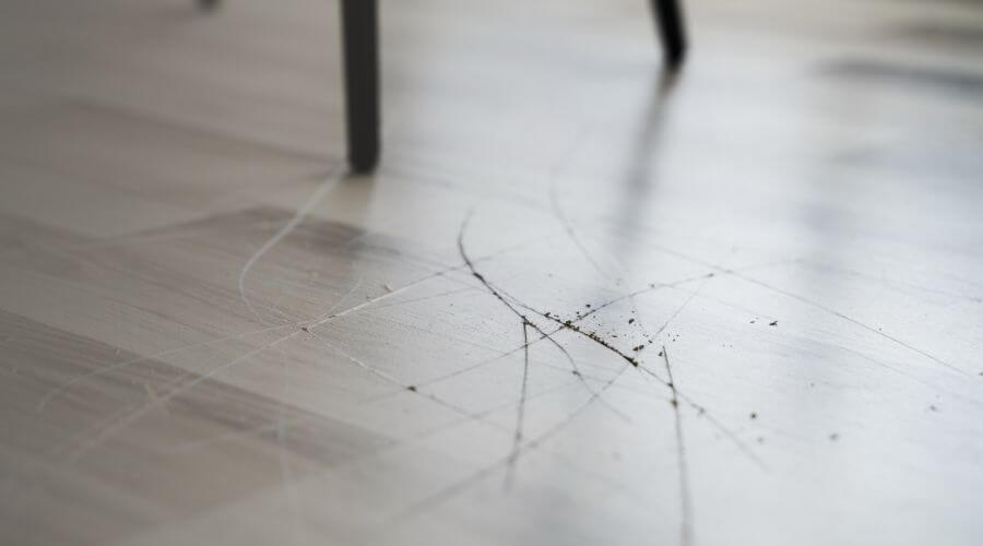 Why choose water damage restoration service for commercial flood cleanup in Renton